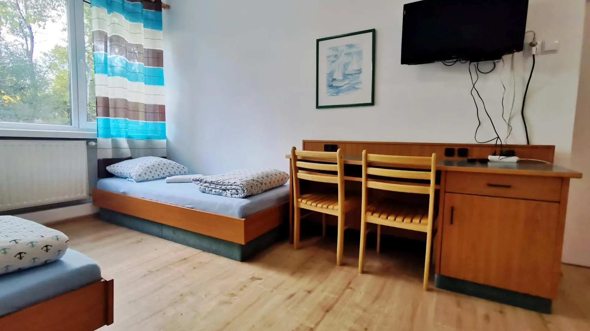 Nocleg ze śniadaniem Bed and Breakfast Pokoje 24H Ul. Bagrowa Kraków
